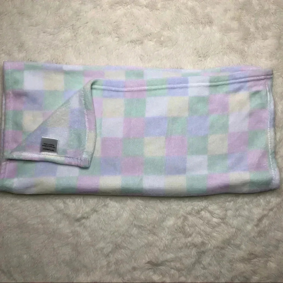 Pastel Soft Lamb Baby Blanket - Picture 7 of 12